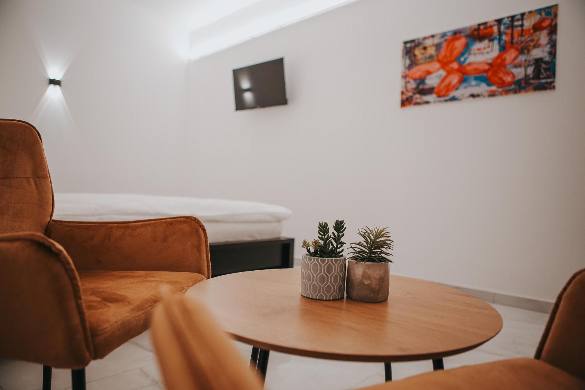 Zizkoff Apartments Praag Buitenkant foto